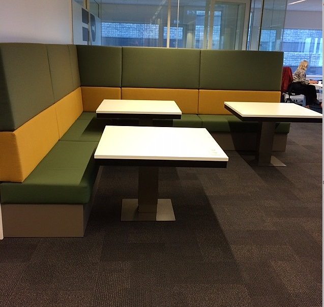 Elektrische kolomtafel Linak Bary Worktrainer.nl