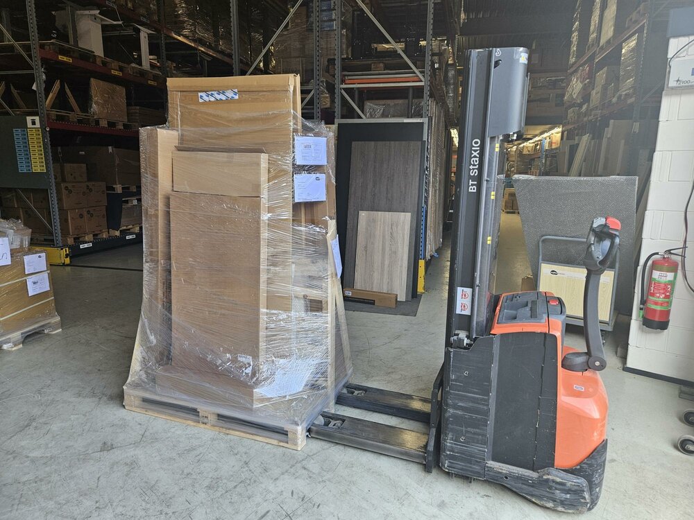 Elektrisch Zit-Sta Bureau - Linak SmartDesk - Worktrainer.nl