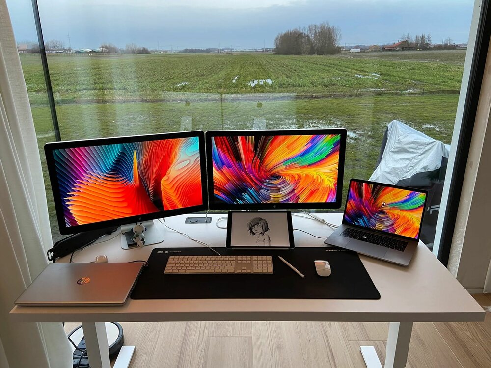 Electric Sit-Stand Desk - Elements