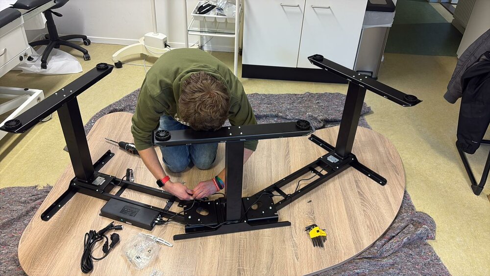 Updesk Corner | Electric Sit-Stand Corner Desk