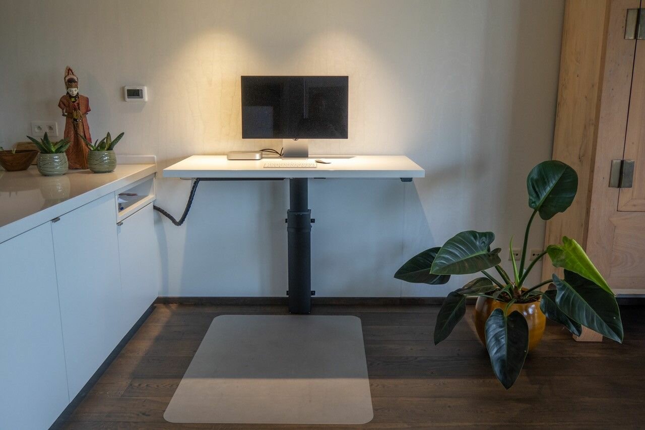 Wall 2025 working table