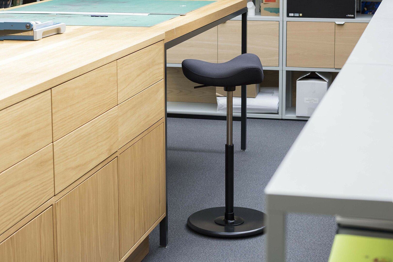 Varier saddle discount stool