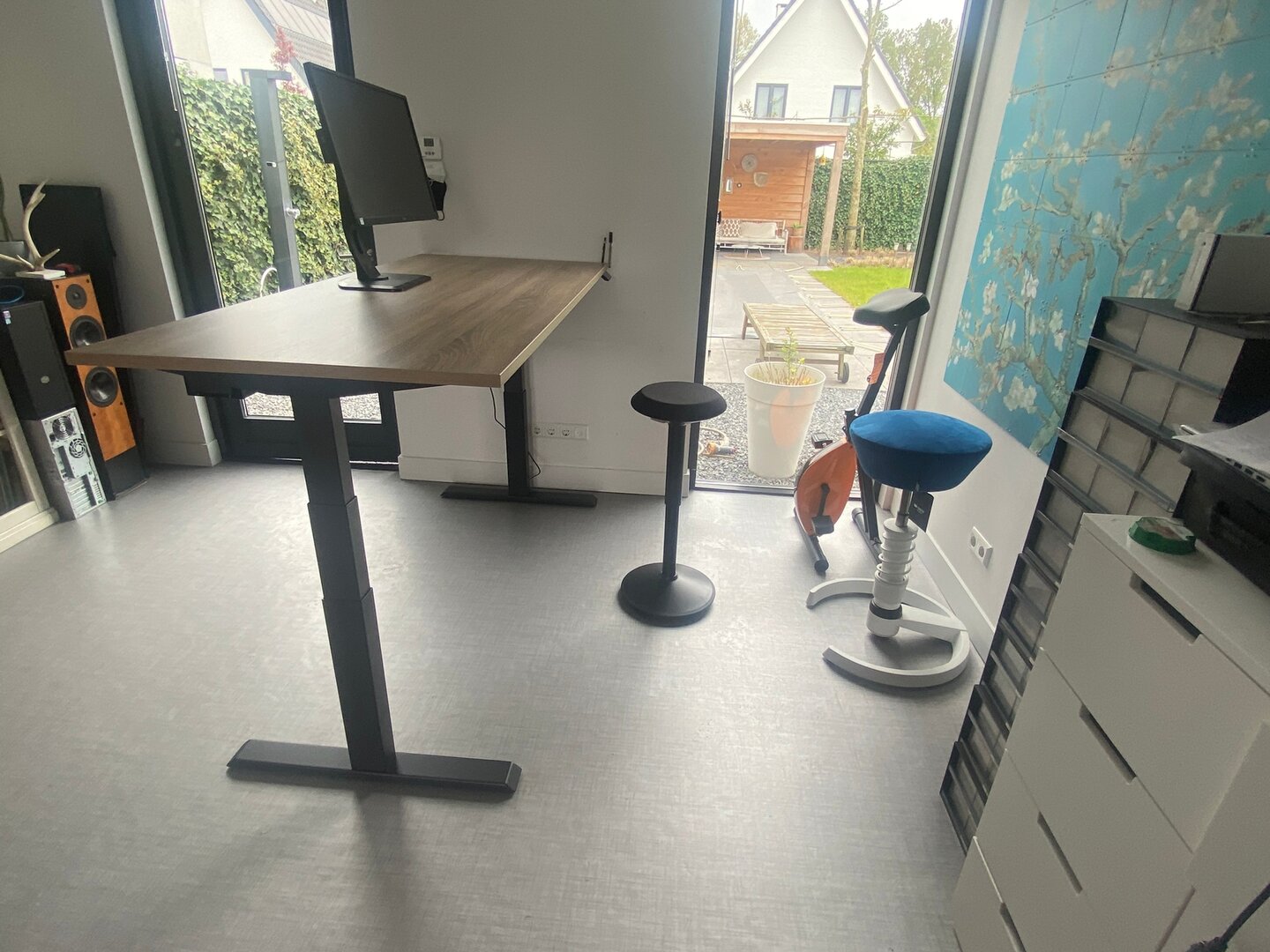 Wobble desk stool shop