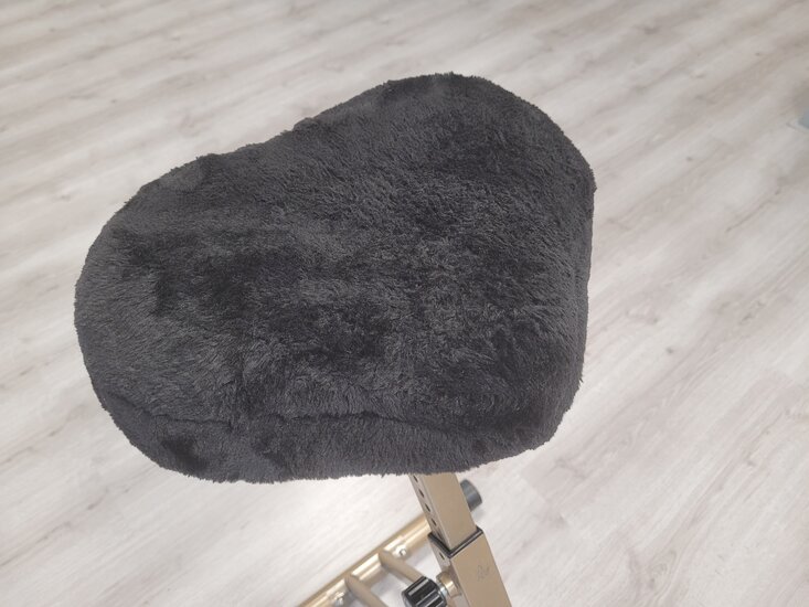 Saddle cover