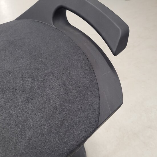 2nd Chance | Aeris Muvman (Leather) | Sit-Stand Chair