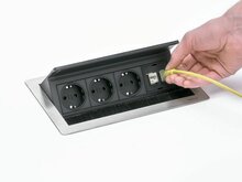 Inbouwunit Evoline Flip Top stekkerdoos Worktrainer.nl