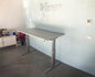 Aluforce 140 bureau | wissel staan en zitten achter je bureau af | Worktrainer.nl
