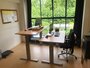 Aluforce 140 elektrisch | wissel staan en zitten achter je bureau af | Worktrainer.nl