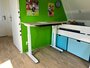 Klein Elektrisch zit-sta bureau - StudyDesk - Actief meubilair Worktrainer.nl