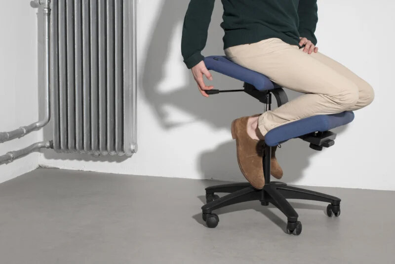 Varier Wing | Knee chair with wheels
