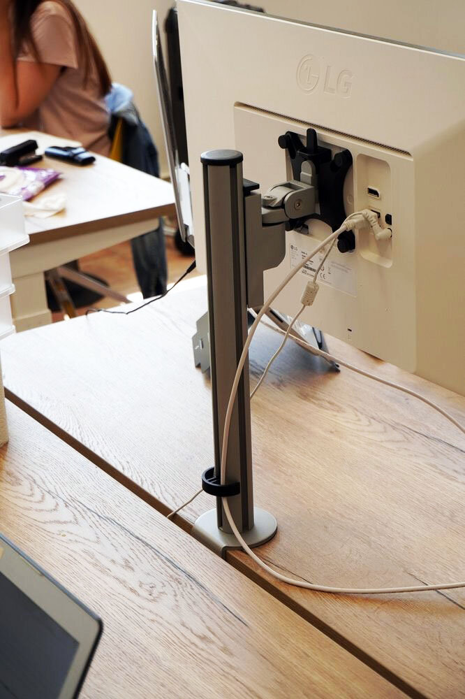 Galaxy | Monitor arm Single Short