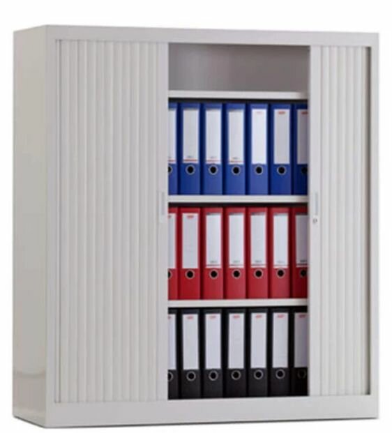 Roller-door cabinet 135 x120 cm