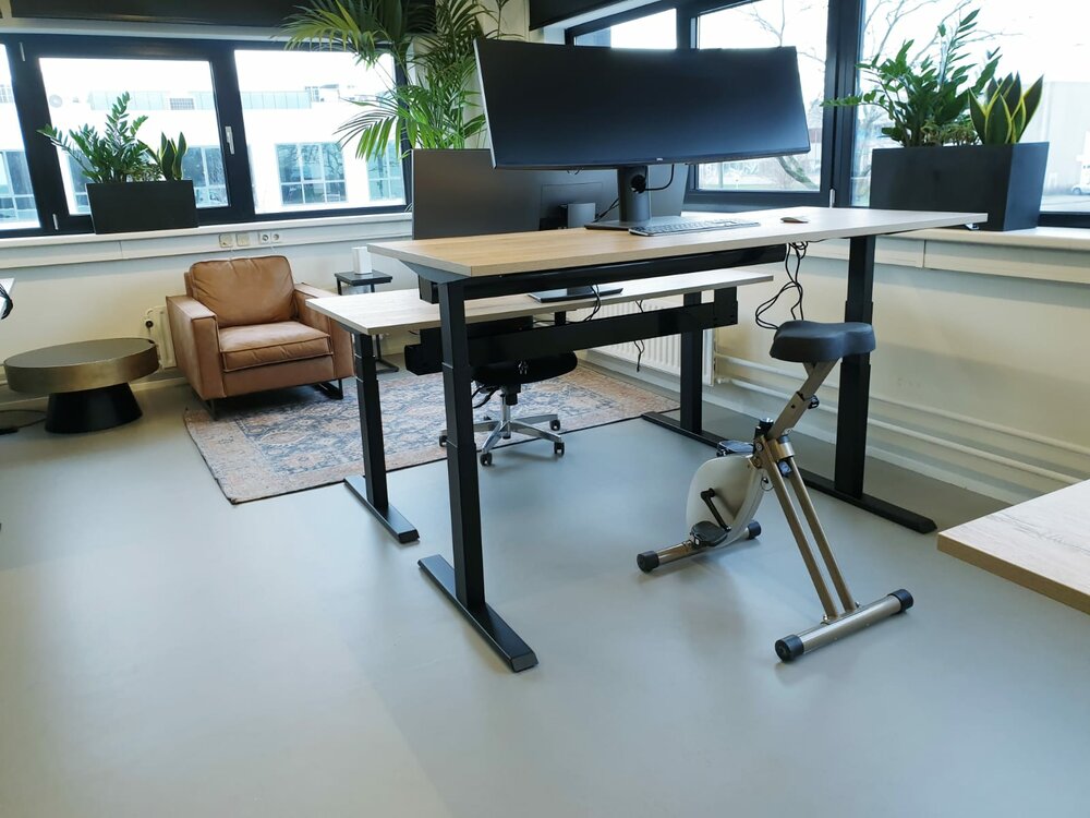 SteelForce 670 | Electric Sit-Stand Desk
