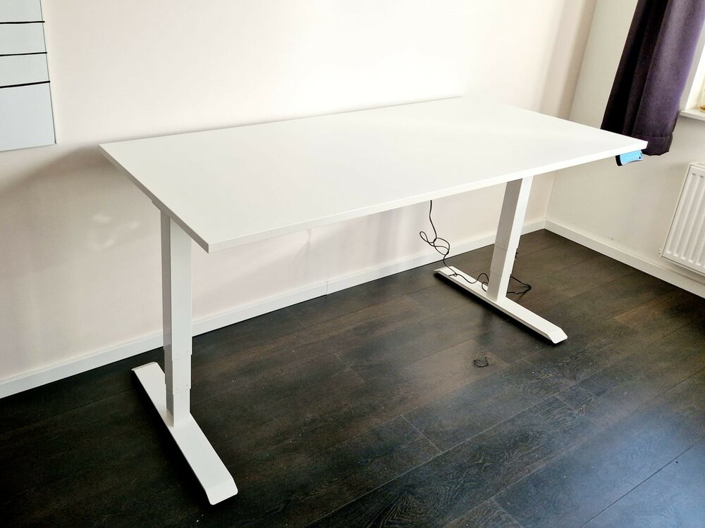 StudyDesk Pro Large | Electric Sit-Stand Desk