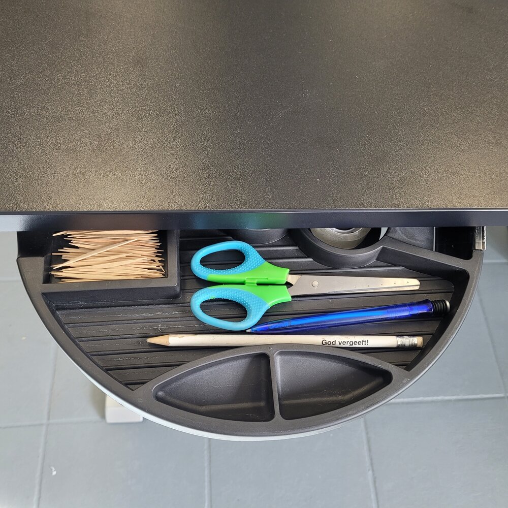 Round pen drawer 33 x 19 cm | Rotating