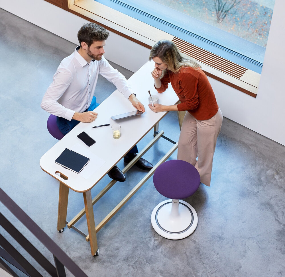 2nd Chance | Ongo Meet | Stand Conference Table