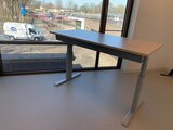 Aluforce 140 bureau | wissel staan en zitten achter je bureau af | Worktrainer.nl