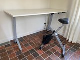 Electric sit stand desk Y desk | Worktrainer.com