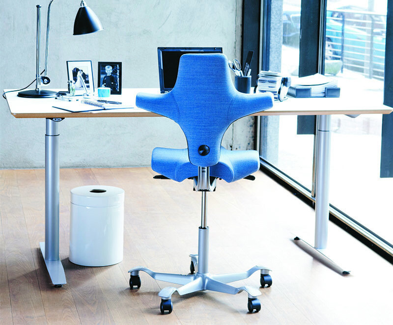 HÅG Capisco Ergonomic office chair with saddle seat Worktrainer.nl
