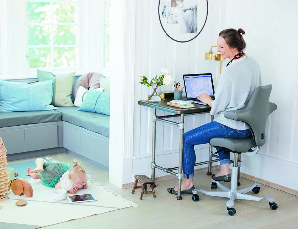 HÅG Capisco Ergonomic office chair with saddle seat Worktrainer.nl